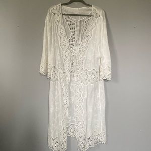 White crochet duster. Stevie nicks/Bohemian style. New without tags. One size.